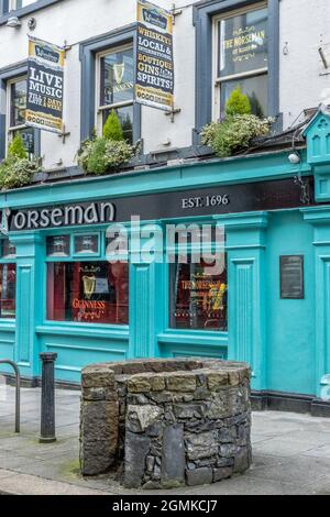 DUBLIN 7, IRLANDE - 03 mars 2021 : Irlande, Dublin, une photo d'un bar de temple de pub Norseman fermé dans une rue vide Banque D'Images