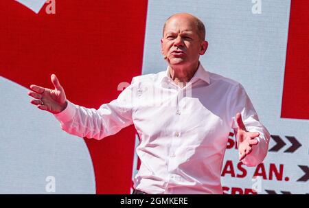 Munich, Bavière, Allemagne. 18 septembre 2021. OLAF SCHOLZ, le candidat du SPD à la place d'Angela Merkel en tant que chancelière allemande. (Image de crédit: © Sachelle Babbar/ZUMA Press Wire) Banque D'Images