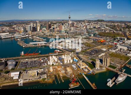 Front de mer d'Auckland, port de Waitamata Banque D'Images