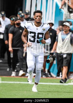 Jacksonville, Floride, États-Unis. 19 septembre 2021. Jamal Agnew (39), grand récepteur des Jacksonville Jaguars, introduction avant la première moitié du match de football NFL entre les DenverBroncos et les Jacksonville Jaguars au TIAA Bank Field de Jacksonville, en Floride. Roméo T Guzman/CSM/Alamy Live News Banque D'Images