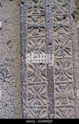 mur de gravure de pierre de 1500 ans BOUDDHISTE JOGESHWARI GROTTES, maharashtra, mumbai, inde Banque D'Images