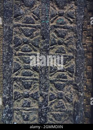 mur de gravure de pierre de 1500 ans BOUDDHISTE JOGESHWARI GROTTES, maharashtra, mumbai, inde Banque D'Images