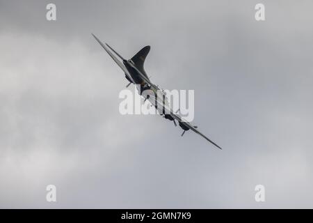 Boeing B-17G Flying Fortress « Sally B », spectacle aérien et campagnard d'Abingdon le 11 septembre 2021 Banque D'Images