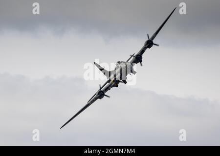 Boeing B-17G Flying Fortress « Sally B », spectacle aérien et campagnard d'Abingdon le 11 septembre 2021 Banque D'Images