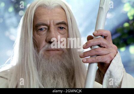 SEIGNEUR DES ANNEAUX; LES DEUX TOURS 2002 Nouveau film de ligne avec Ian McKennen comme Gandalf le blanc Banque D'Images