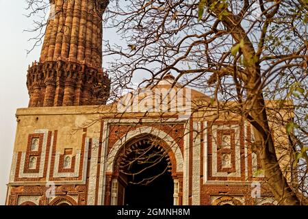 Alai Darwaza, complexe de Qutb Minar Banque D'Images