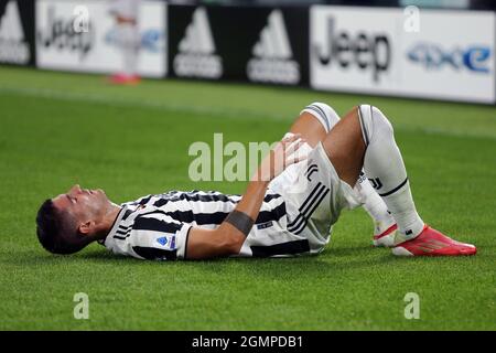 Turin, Italie. 19 septembre 2021. Alvaro Morata de Juventus FC blessé lors de la série Un match entre Juventus FC et AC Milan. Banque D'Images