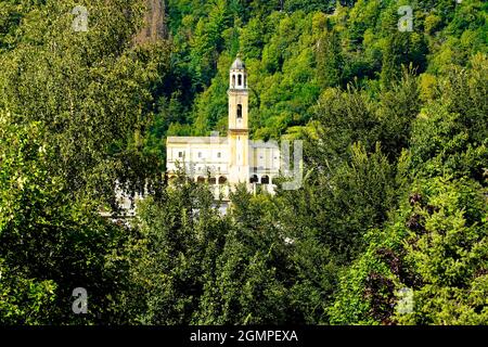 Chiesa Collégiata Parrocchiale di Santa Maria Maggiore, village de Sondalo, Valtellina, Lombardie, Italie. Banque D'Images