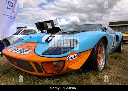 GT40 (FMA 518F) le Mans coupé dans le célèbre Gulf Oil Livery exposé au Abingdon Air & Country Show le 11 septembre 2021 Banque D'Images