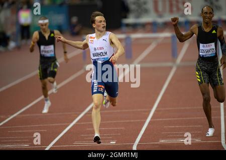 ZURICH - SUISSE 8 septembre 21 : Karsten Warholm (NOR) en compétition dans les 400 m haies à la finale de la ligue de diamants de Wanda au stade Letzigrund, Zurich Banque D'Images