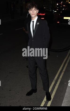 Le 20 septembre 2021, Londres, Royaume-Uni Max Harwood arrive au British Vogue et au Tiffany & Co Fashion and film Party au Londoner, Londres. Crédit : Doug Peters/EMPICS/Alamy Live News Banque D'Images