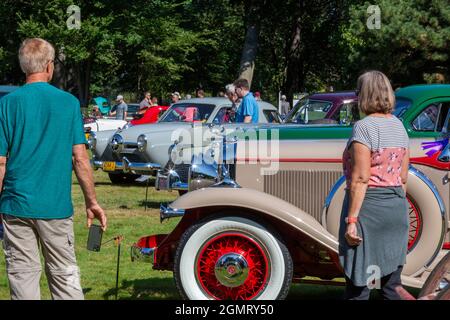 Grosse Pointe Shores, Michigan - The Eyes on Design auto show. Le salon de cette année a principalement présenté des marques qui n'existent plus. Banque D'Images