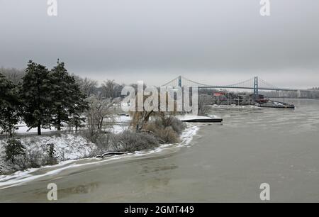 Paysage avec la rivière Maumee, Toledo, Ohio Banque D'Images