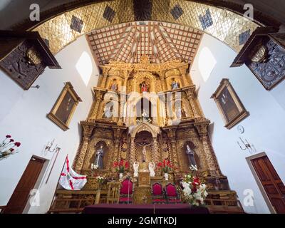 Sucre, Bolivie - 21 mai 2018 Iglesia Santo Domingo a été construit par l'ordre dominicain, la construction commençant en 1545. Son autel- montrer ici - Banque D'Images