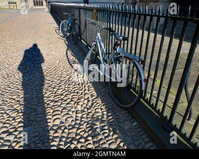 Oxford, Angleterre - janvier 18 2020 ; Radcliffe Square se trouve au cœur de la ville historique d'Oxford. Il abrite de nombreux bâtiments emblématiques, dont la caméra Radcliffe Banque D'Images