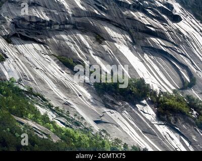 Eidfjord, Norvège - 31 mai 2016; pas de personnes en viiew. Eidfjord est une petite ville du district de Hardenger, sur la côte ouest de la Norvège. Il est situé à t Banque D'Images