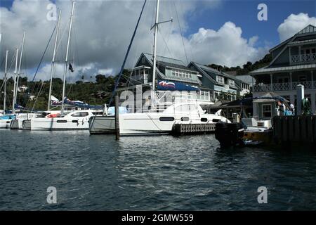 Bateaux à Marigot Bay, Sainte-Lucie Banque D'Images