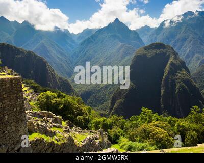 Machu Picchu, Pérou - 14 mai 2018; personne en vue. Situé dans un endroit montagneux impressionnant à 2400m d'altitude dans les Andes, les ruines du 15 Banque D'Images