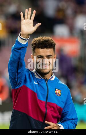 ESPAGNE-SOCCER-LA LIGA SANTANDER-FCB VS GRENADE CF. FC Barcelone (14) Coutinho fait des vagues lors du match de la Liga Santander entre le FC Barcelone et Grenade CF à Camp Nou, Barcelone, Espagne, le 20 septembre 2021. © Joan Gosa 2021 Banque D'Images