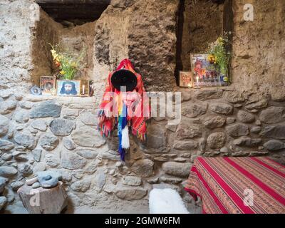 Ollantaytambo, Pérou - 11 mai 2018 à l'intérieur de la maison des peuples autochtones d'Ollantaytambo, Pérou. S'il vous plaît noter que nous avons été invités librement dans et enco aussi Banque D'Images