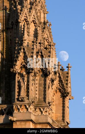 Oxford, Angleterre - 2005; l'église universitaire de Sainte-Marie-la-Vierge est une église d'Oxford située sur le côté nord de High Street, en face Banque D'Images