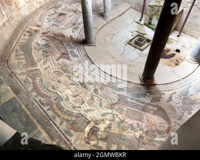 Sicile, Italie - septembre 2019 ; la Villa Romana del Casale est un somptueux palais romain situé près de la ville de Piazza Armerina en Sicile. Excavation Banque D'Images