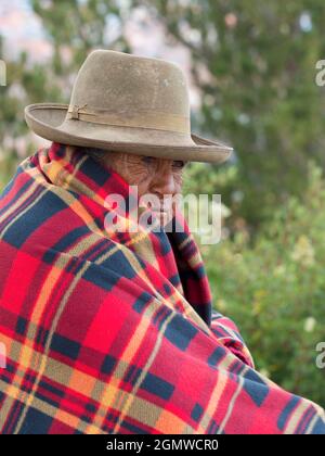 Cusco, Pérou - 11 mai 2018; une femme en photo Portrait d'une vieille femme dans un marché proche de Cusco, Pérou. Comme toutes les femmes de la région, elle porte un chapeau Banque D'Images