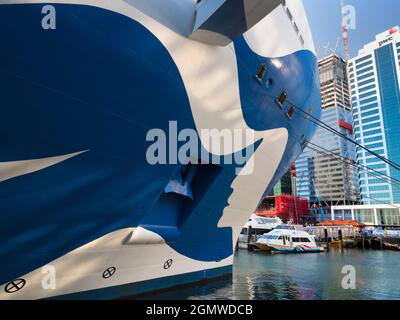 Auckland, Nouvelle-Zélande - Île du Nord - 26 février 2019 ; fin de la croisière. Notre bateau de croisière est amarré dans le port d'Auckland après une visite étonnante de l'Australie Banque D'Images