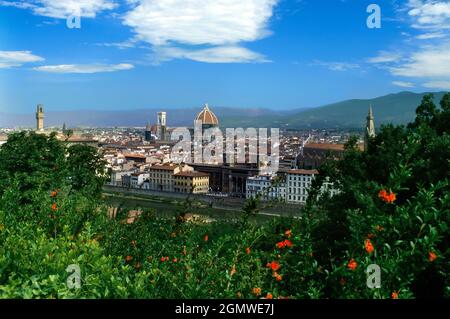 Florence, Italie - mai 2004 ; Florence est l'une des grandes villes du monde, pleine d'art, d'architecture, de restaurants, de nourriture, de style et de beauté. Je Banque D'Images