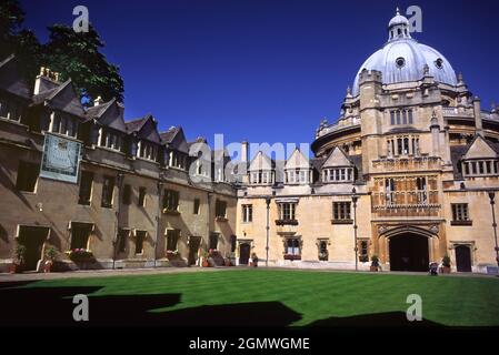 Le Brasenose College a été fondé en 1509, avec la bibliothèque et la chapelle du Collège - présentées ici - ajoutées au milieu du XVIIe siècle. Son nom étrange est croire Banque D'Images