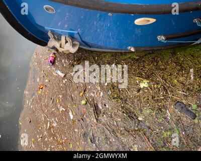 Abingdon, Angleterre - 2 août 2019 Saint Helen's Wharf est un lieu de beauté réputé sur la Tamise, juste en amont du pont médiéval d'Abingdon- Banque D'Images