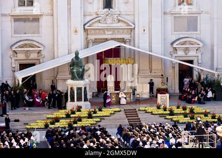Le Pape Benoît XVI, la Basilique de Churchill, notre-Dame de Loreto, Ancona, Marche, Italie, Europe Banque D'Images