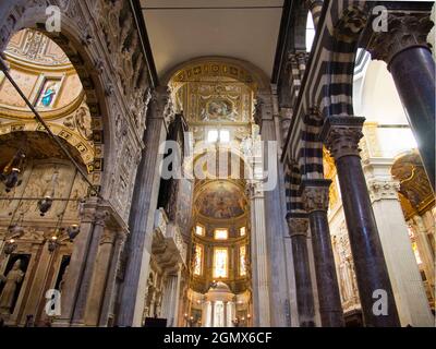 Gênes, Italie - juin 2013; la cathédrale qui est maintenant San Lorenzo, Gênes, a été fondée probablement dans le 5ème ou 6ème siècle AD, consacré à Saint Sirus, bis Banque D'Images