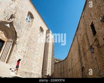 Dubrovnik est une ville croate historique sur la mer Adriatique, dans la région de Dalmatie. Site classé au patrimoine mondial de l'UNESCO, il est l'un des plus importants de Banque D'Images