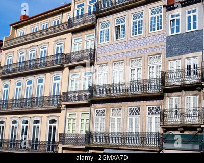 Porto, Portugal - 19 avril 2017 Porto est la deuxième ville du Portugal après Lisbonne. Situé sur l'estuaire du Douro dans le nord du Portugal, il est Banque D'Images