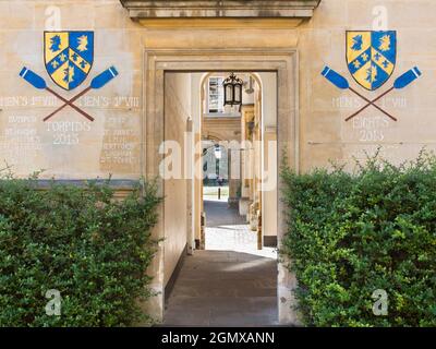 Oxford, Angleterre - 20 septembre 2013 ; pas de personnes en vue. L'aviron a été pendant des siècles un vif point de discorde et de rivalité entre les universités d'Oxford Banque D'Images