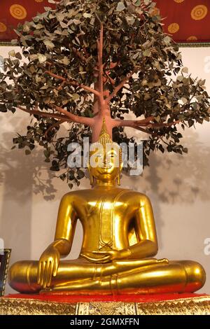 Bangkok, Thaïlande - 29 mars 2011 le temple Wat Pho est l'un des plus anciens temples bouddhistes de Bangkok. Il est plus célèbre pour son vaste Bouddha couché, mais est un Banque D'Images