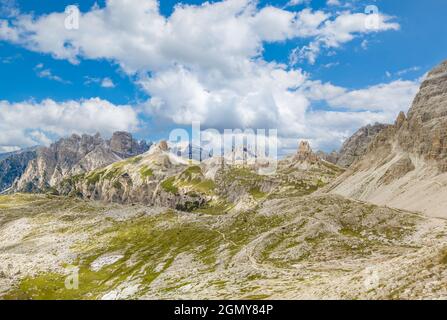 Dolomiti (Italie) - Vue sur la chaîne de montagnes des Dolomites, site classé au patrimoine mondial de l'UNESCO, en Vénétie et dans le Trentin-Haut-Adige. Banque D'Images