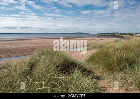 Vue sur l'estuaire de Tay et la plage de Monifieth, Angus, Écosse. Banque D'Images