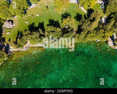 Photographie du parc du comté de Cave point, Sturgeon Bay, comté de Door, Wisconsin, États-Unis. Banque D'Images