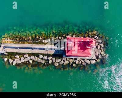 Photographie du phare de Sturgeon Bay North Pierhead, lac Michigan, Sturgeon Bay, Wisconsin, États-Unis. Banque D'Images