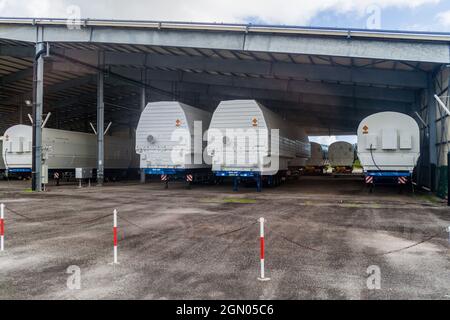 KOUROU, GUYANE FRANÇAISE - 4 AOÛT 2015 : segments de roquettes Soyouz au complexe de lancement de Soyouz au Centre Spatial Guyanais (Centre spatial de la Guyane) à Kourou, Banque D'Images