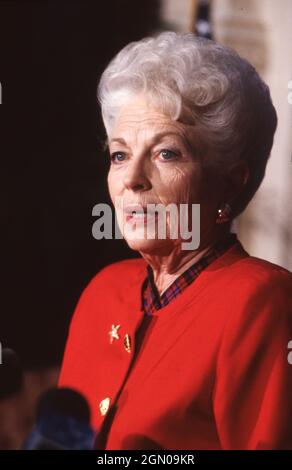 Austin Texas USA, vers 1993: Le gouverneur du Texas, ANN RICHARDS, parle aux médias lors d'une conférence de presse.©Bob Daemmrich Banque D'Images