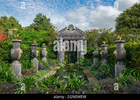 Le jardin du collectionneur Earl's, château d'Arundel; ville d'Arundel; Sussex; Angleterre; Royaume-Uni Banque D'Images
