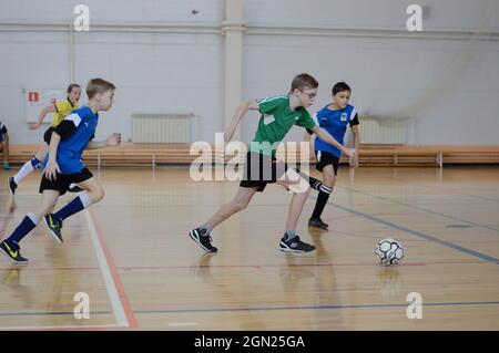 Kovrov, Russie. 5 mars 2017. Compétitions de Futsal dans le complexe sportif Molodozhnyy Banque D'Images