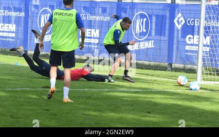 KSC-entraînement mardi 21 septembre 2021 avec Joshua Bitter Karlsruher SC deuxième League Club Banque D'Images