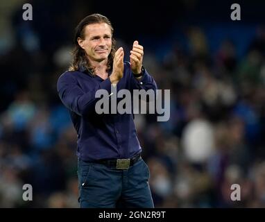 Manchester, Royaume-Uni. 21 septembre 2021. Gareth Ainsworth responsable de Wycombe Wanderers pendant le match de la Carabao Cup au Etihad Stadium, Manchester. Le crédit photo devrait se lire: Andrew Yates/Sportimage crédit: Sportimage/Alay Live News Banque D'Images