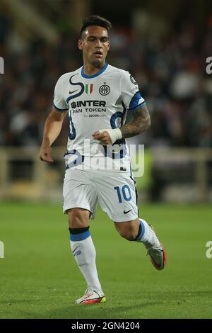 Florence, Italie. 22 septembre 2021. FLORENCE, Italie - 21.09.2021: LAUTARO MARTINEZ (INTER) en action pendant la série Un match de football italien entre ACF FIORENTINA VS INTER FC au stade Artemio Franchi à Florence le 21 septembre 2021. Crédit : Agence photo indépendante/Alamy Live News Banque D'Images