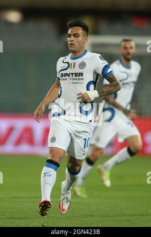 Florence, Italie. 22 septembre 2021. FLORENCE, Italie - 21.09.2021: LAUTARO MARTINEZ (INTER) en action pendant la série Un match de football italien entre ACF FIORENTINA VS INTER FC au stade Artemio Franchi à Florence le 21 septembre 2021. Crédit : Agence photo indépendante/Alamy Live News Banque D'Images