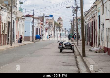 CIENFUEGOS, CUBA - 11 FÉVRIER 2016 : vue sur une rue de Cienfuegos Cuba Banque D'Images